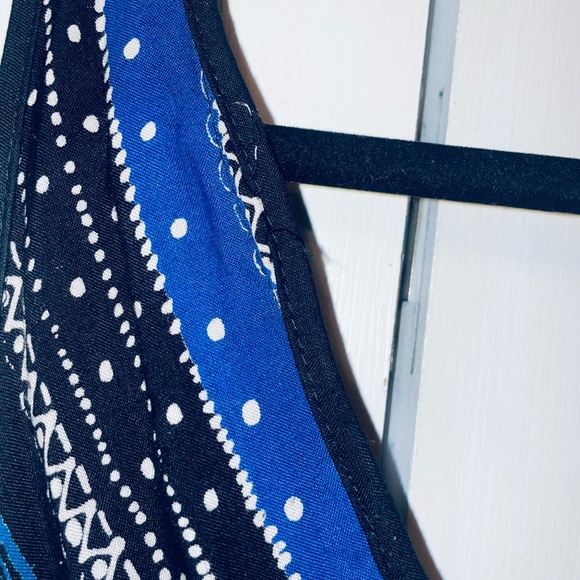 Beautiful Mini Dress - Picture 6 of 12